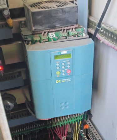 歐陸SSD直流調(diào)速器上電無反應(yīng)硬件故障維修方法分享